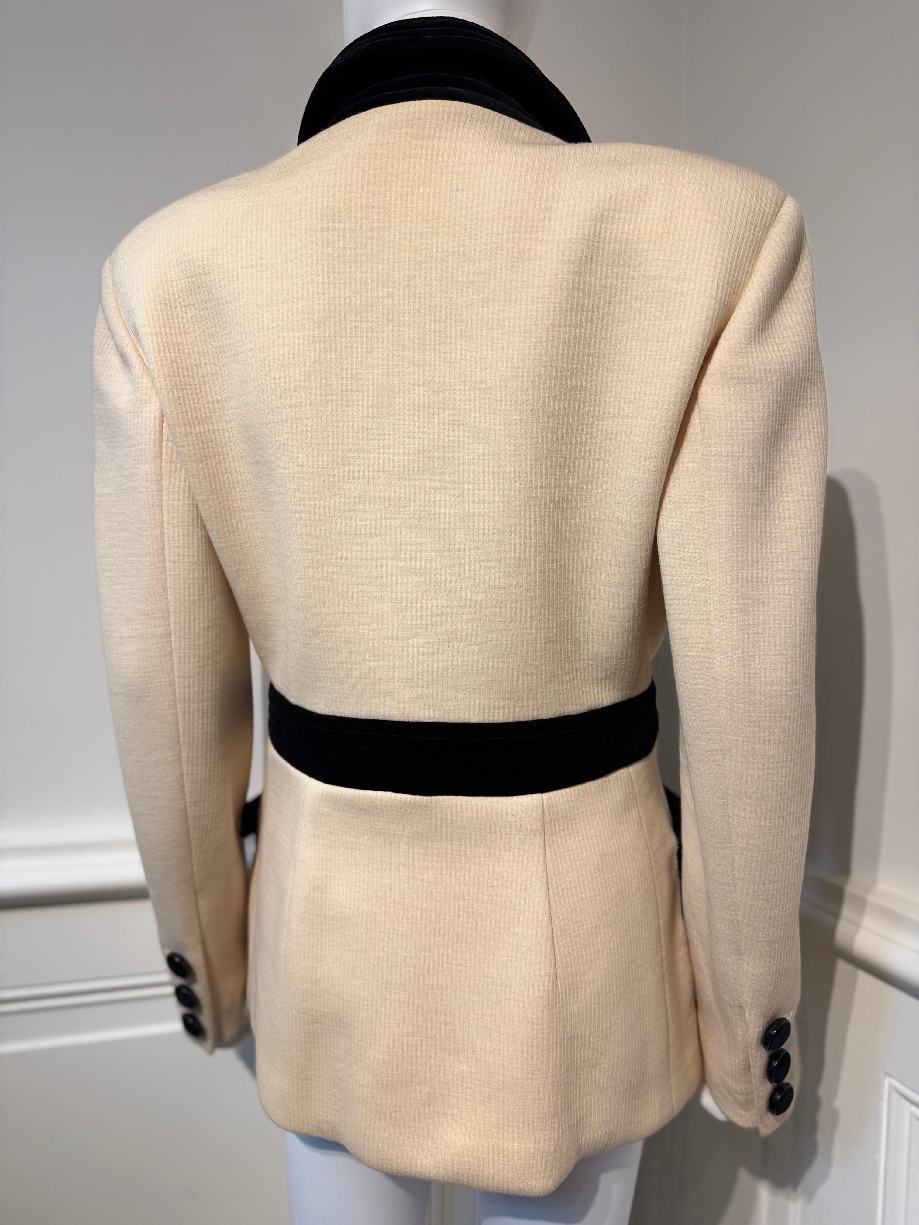 da uomo o donna Valentino Garavani Autunno/Inverno 1993 Giacca avorio da passerella Vintage nuova con etichette in vendita