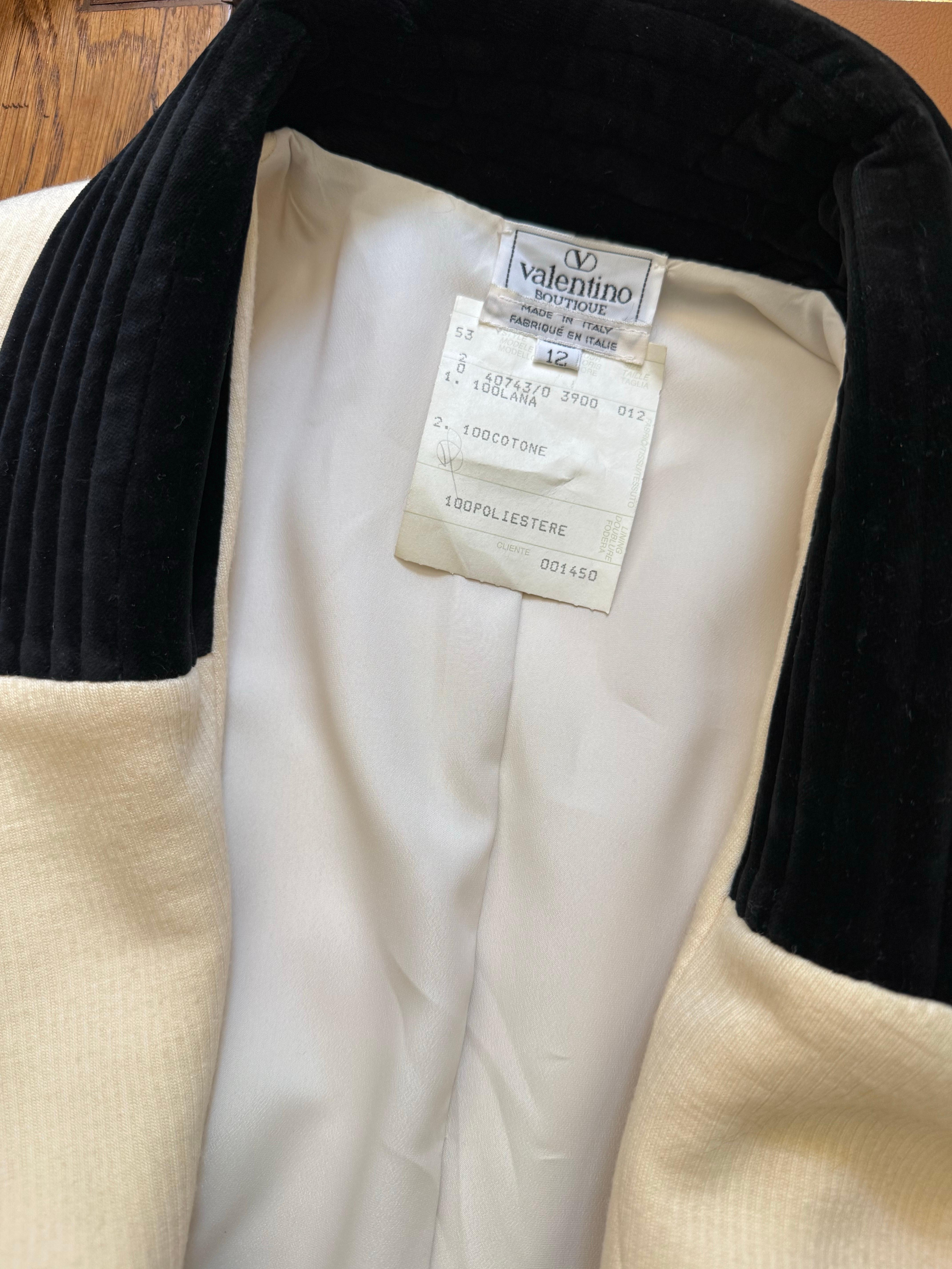 Valentino Garavani Autunno/Inverno 1993 Giacca avorio da passerella Vintage nuova con etichette in vendita 3