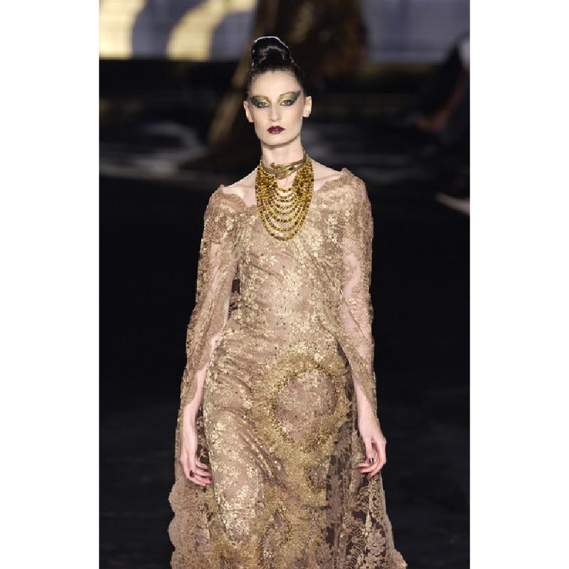 VALENTINO GARAVANI FW 2002 Couture Beaded Drop Snake Choker at 1stDibs