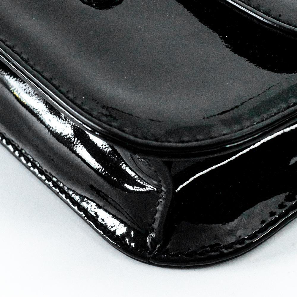 VALENTINO GARAVANI Glamlock Shoulder bag in Black Patent leather 4