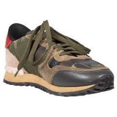 Baskets Rockrunner Valentino Garavani en cuir vert camouflage taille IT 37,5