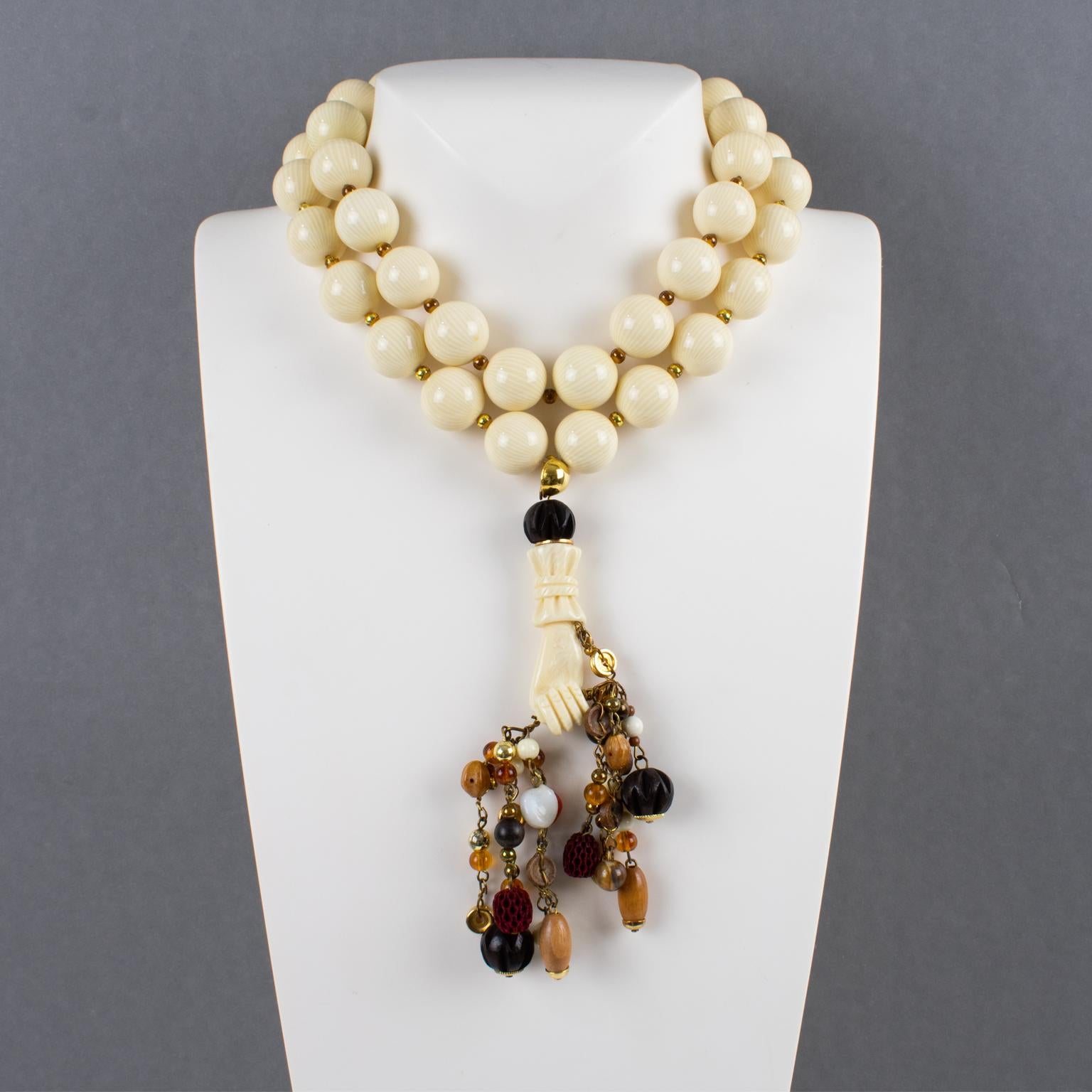 Valentino Garavani Haute Couture Choker-Halskette mit Hand-Anhänger im Zustand „Hervorragend“ im Angebot in Atlanta, GA