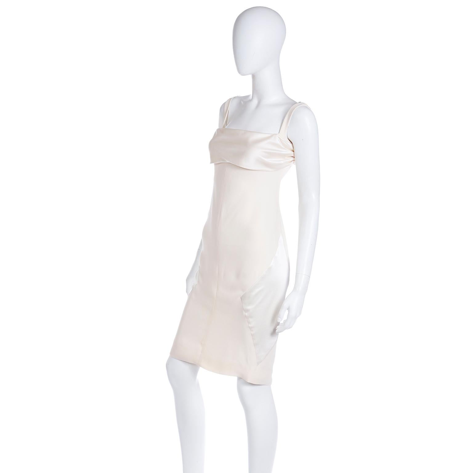 Valentino Garavani Ivory Silk Charmeuse and Silk Crepe Evening Dress For Sale 1