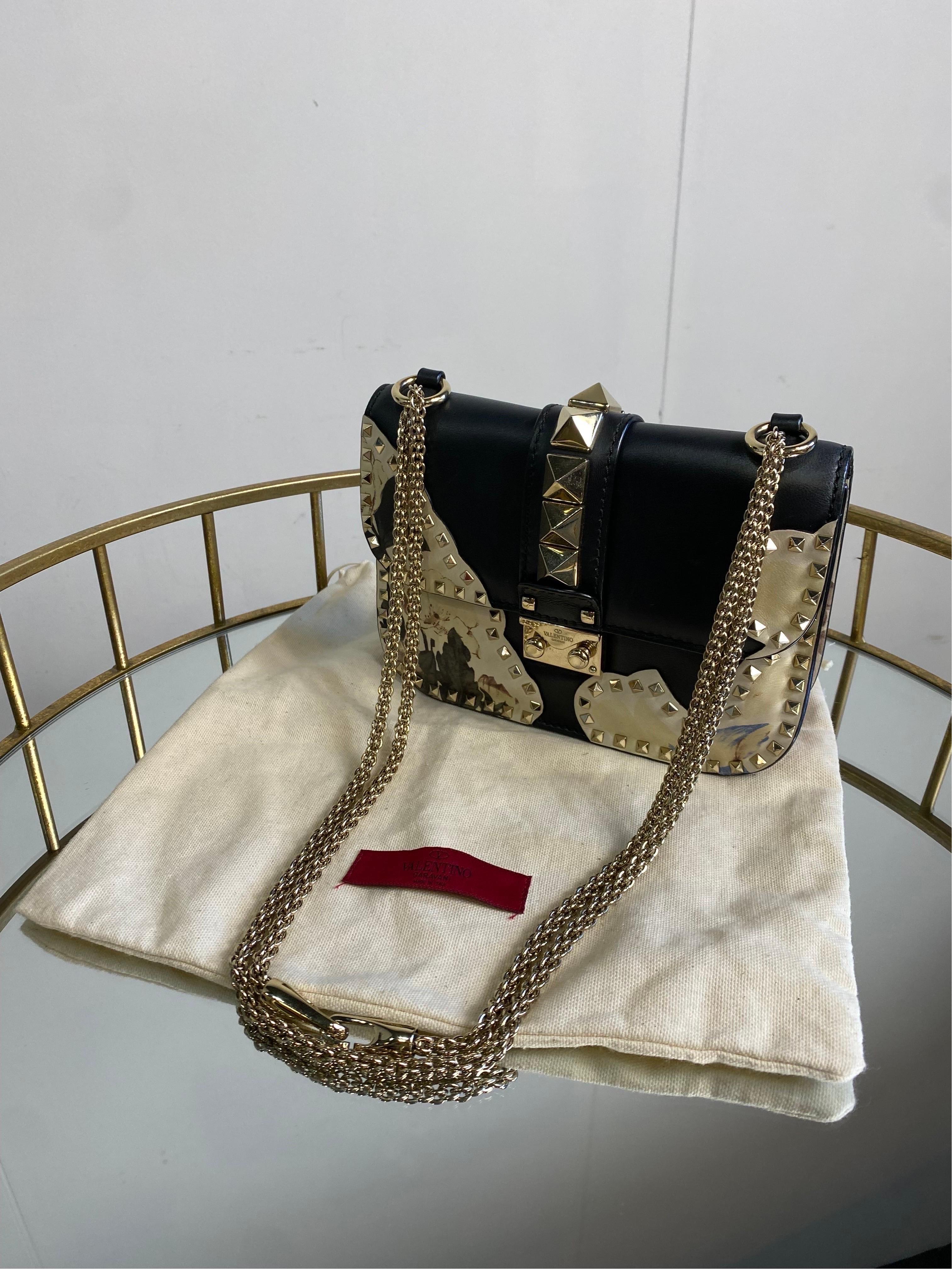 Valentino Garavani Kimono Black Leather Floral Bag For Sale 7