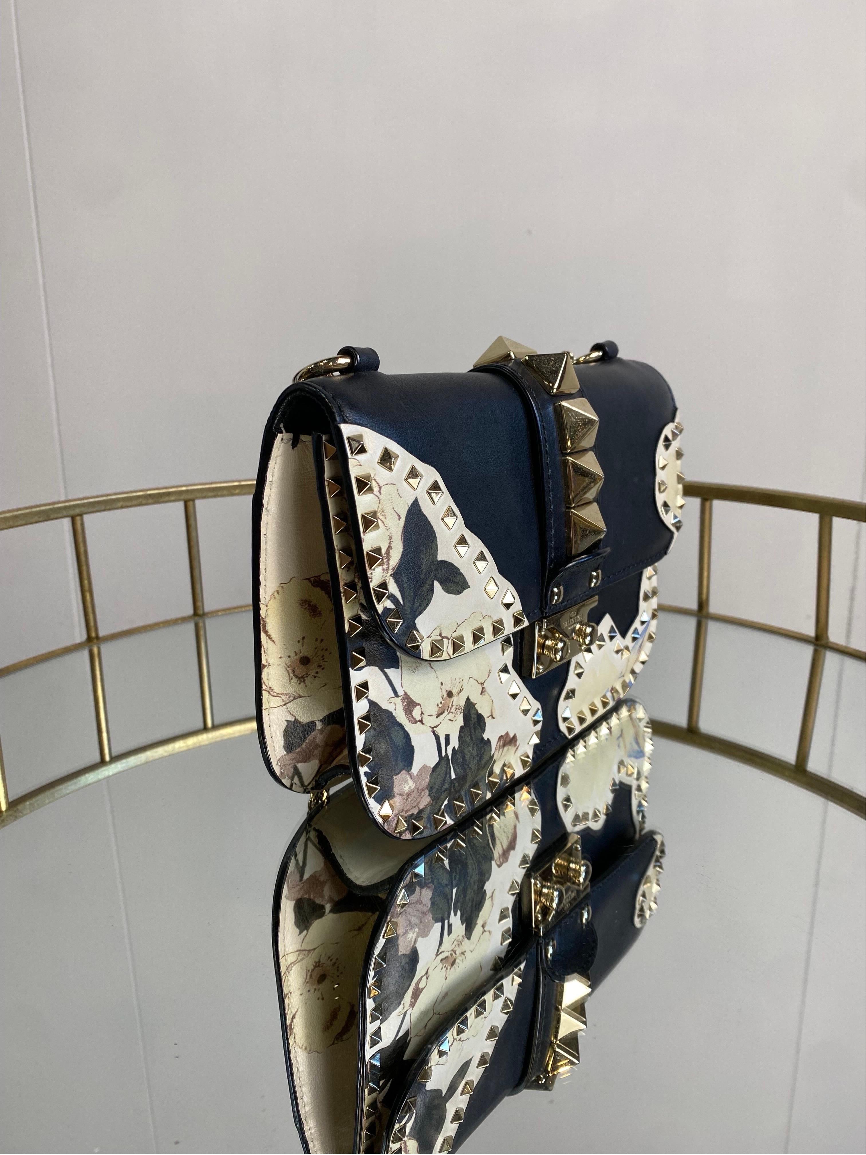 Women's or Men's Valentino Garavani Kimono Black Leather Floral Bag For Sale