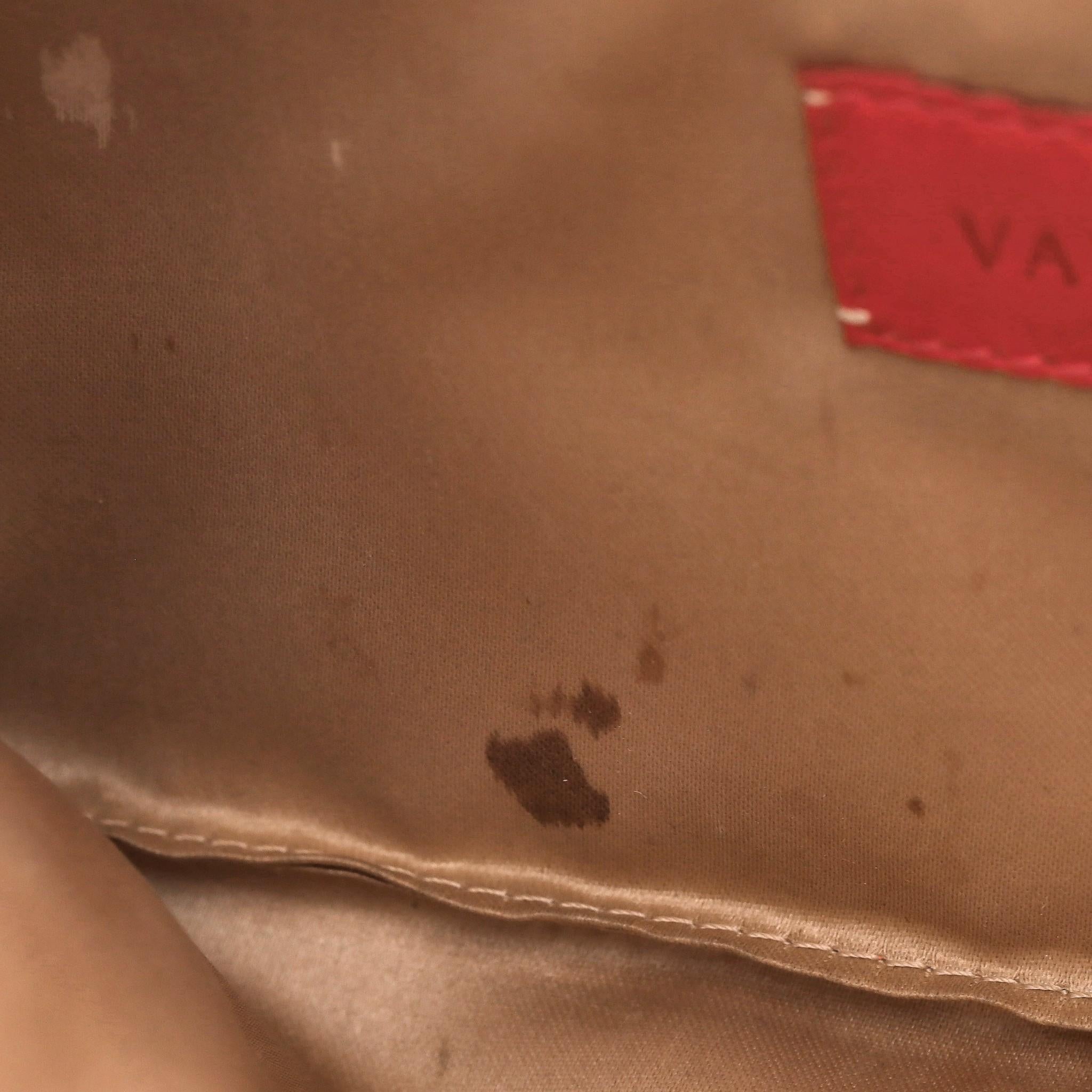 Valentino Garavani Leather Bow Clutch For Sale 5