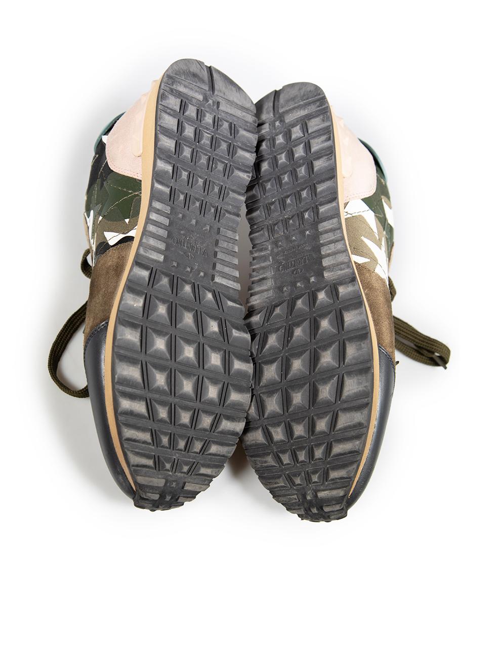 Valentino Garavani Leder Camouflage Rockrunner Turnschuhe Größe IT 40 im Zustand „Gut“ im Angebot in London, GB
