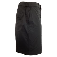 Bermuda noir en polyester avec écusson du logo Valentino Garavani