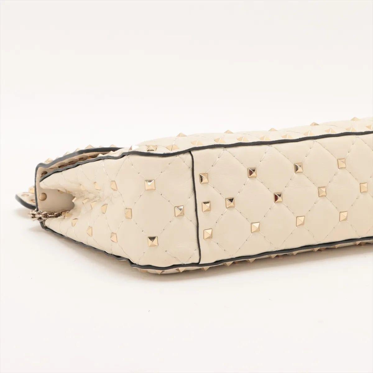 Valentino Garavani Matelasse Rockstud Leder Zwei-Wege-Ketten-Umhängetasche Beige im Angebot 1