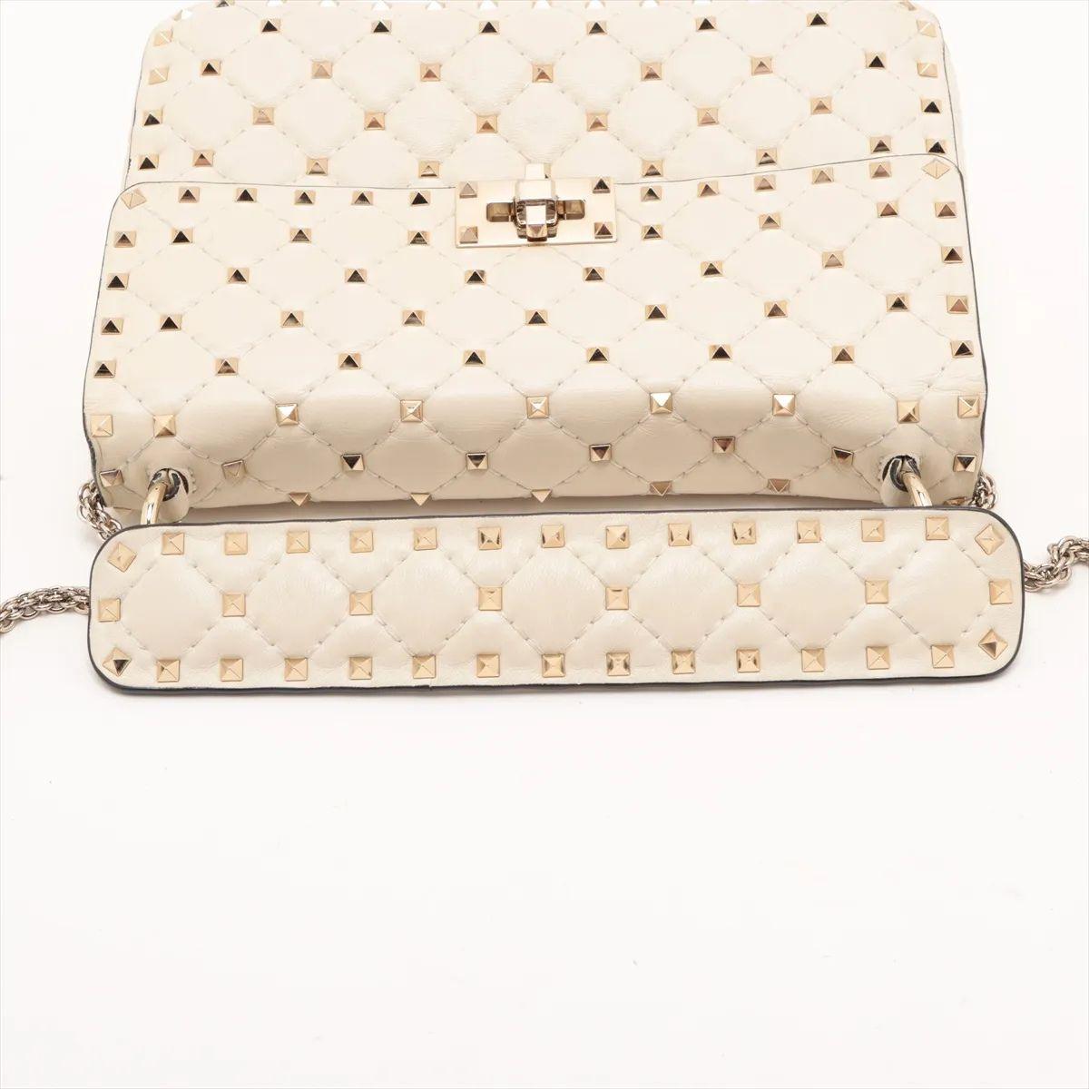 Valentino Garavani Matelasse Rockstud Leder Zwei-Wege-Ketten-Umhängetasche Beige im Angebot 2