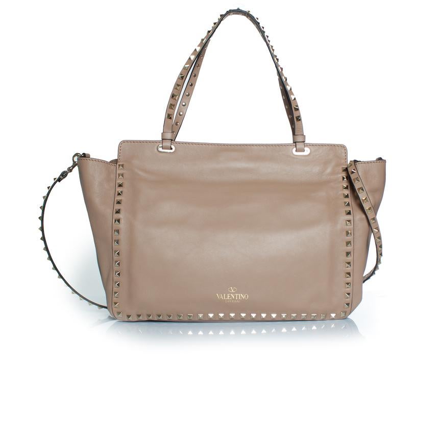 Valentino Garavani, Medium rockstud leather tote Excellent état - En vente à AMSTERDAM, NL