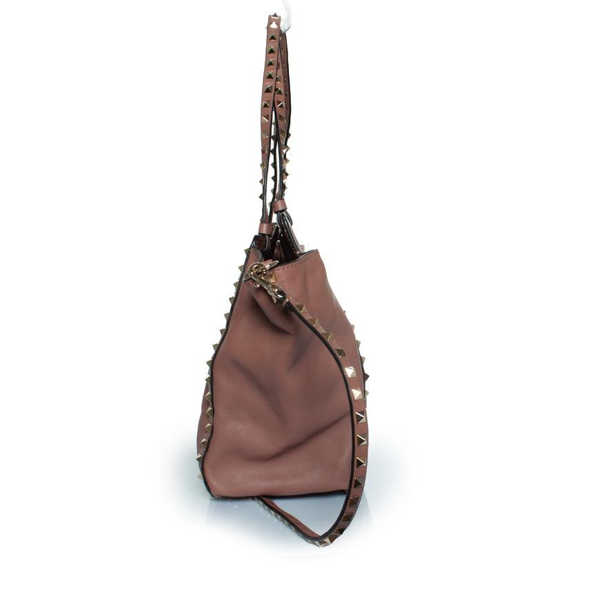 Donna Valentino Garavani, Borsa media in pelle rockstud in vendita