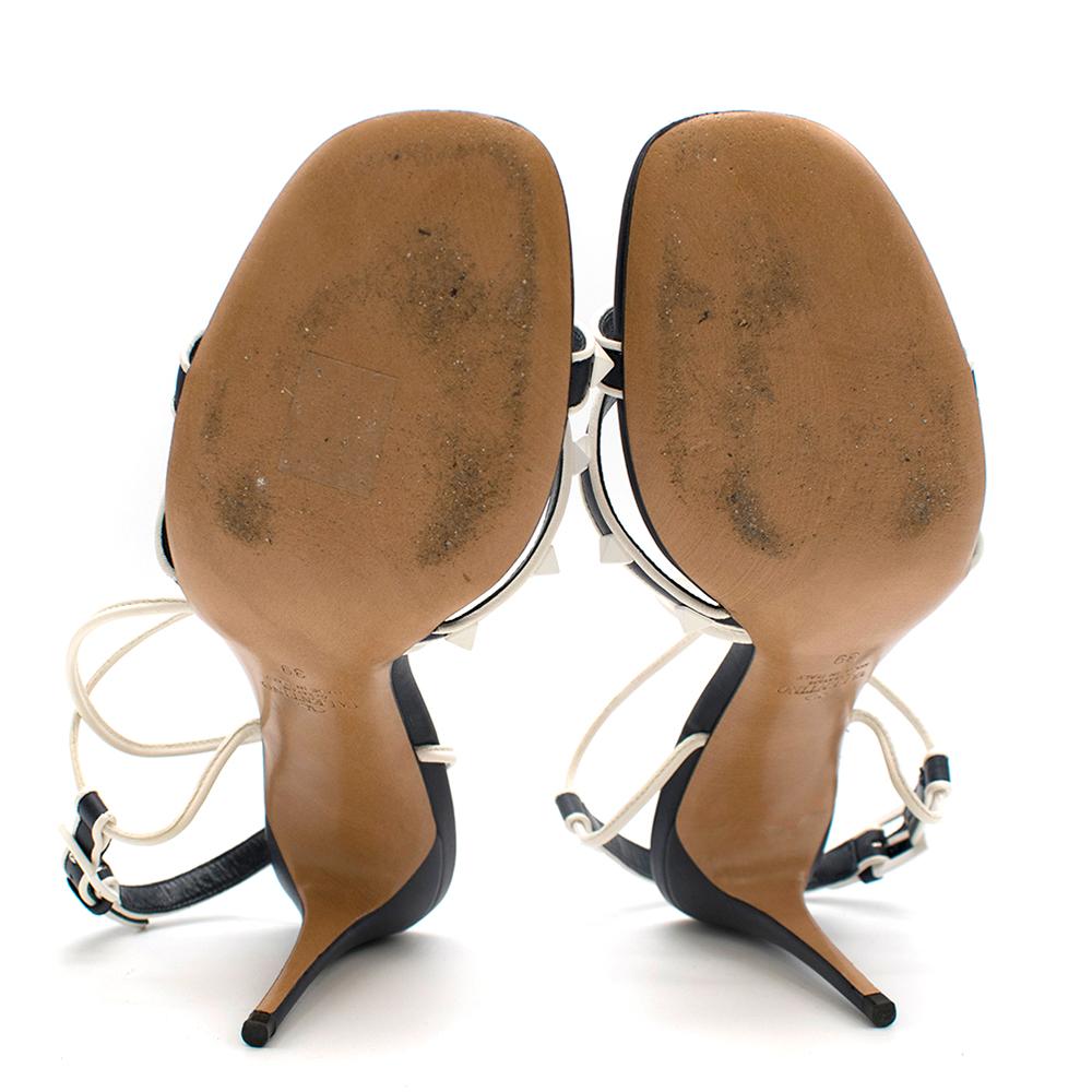 Valentino Garavani Navy & White Free Rockstud Sandals	SIZE 39 2