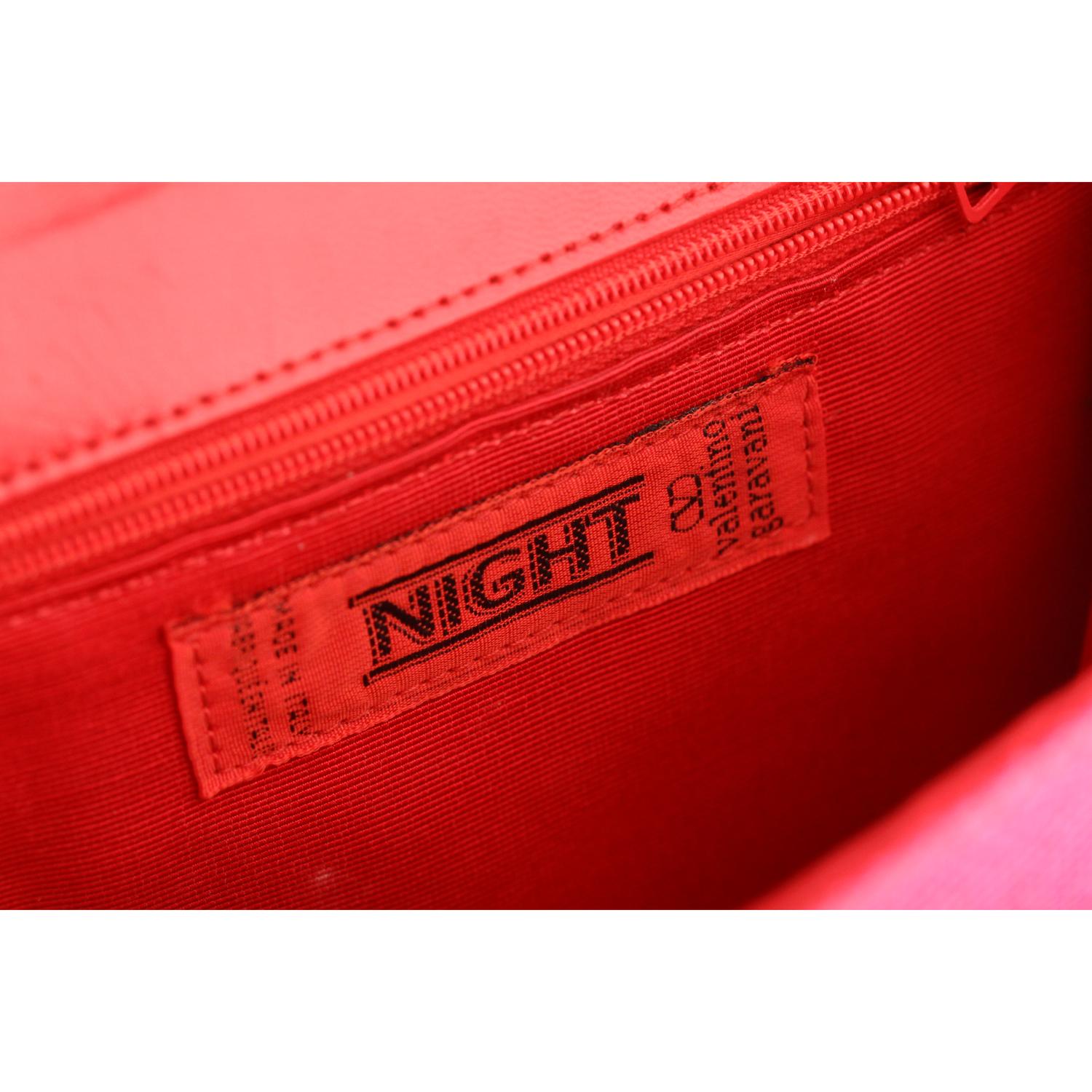 Valentino Garavani Night Vintage Hot Pink Raffia Evening Bag 4
