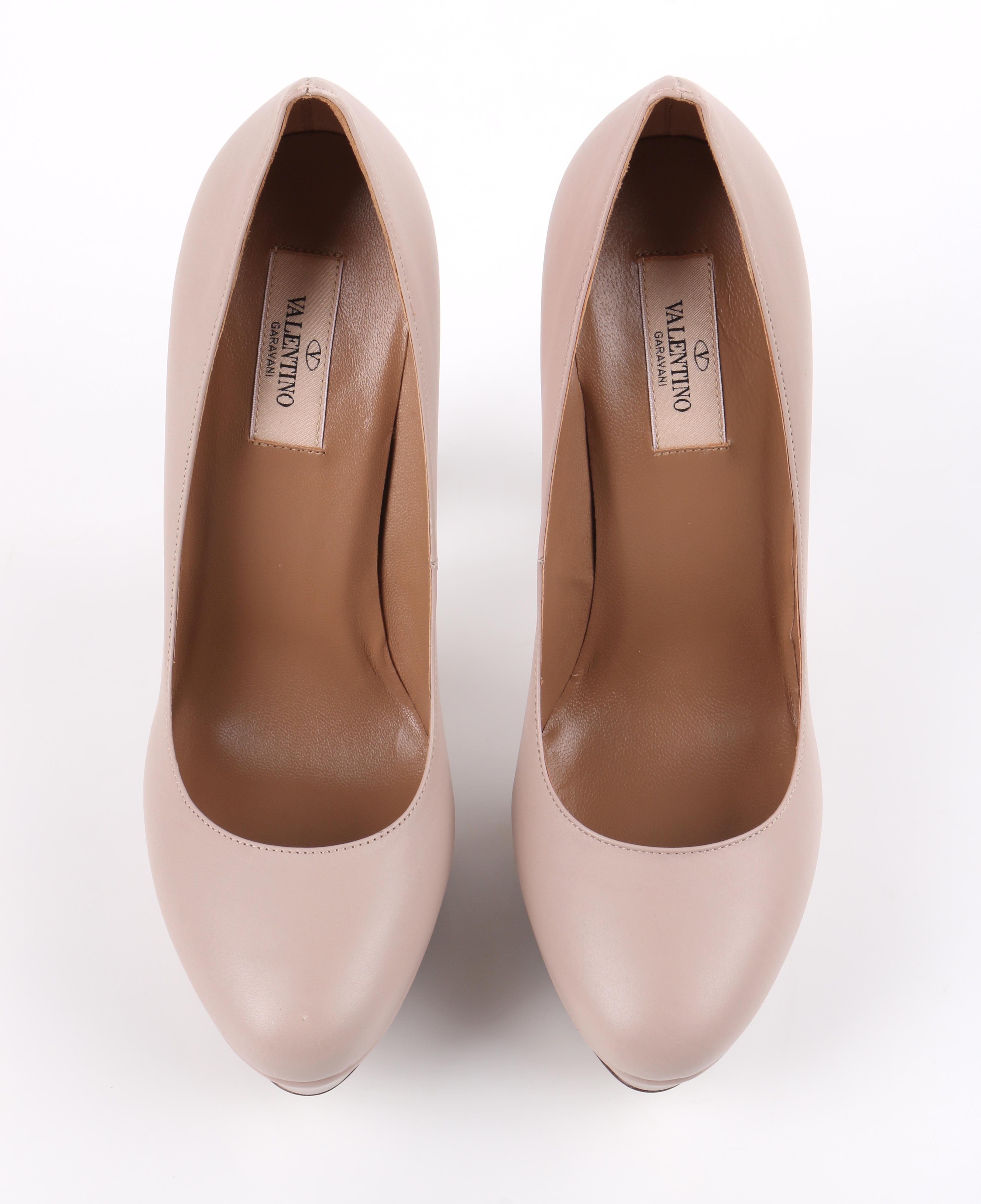 VALENTINO Garavani Nude Leather Classic Platform Pumps Heels NIB For Sale at 1stDibs | nude platform pumps, platform pump heels, valentino platform heels VALENTINO Garavani Nude Leather Classic Platform Pumps Heels NIB For Sale at 1stDibs | nude platform pumps, platform pump heels, valentino platform heels