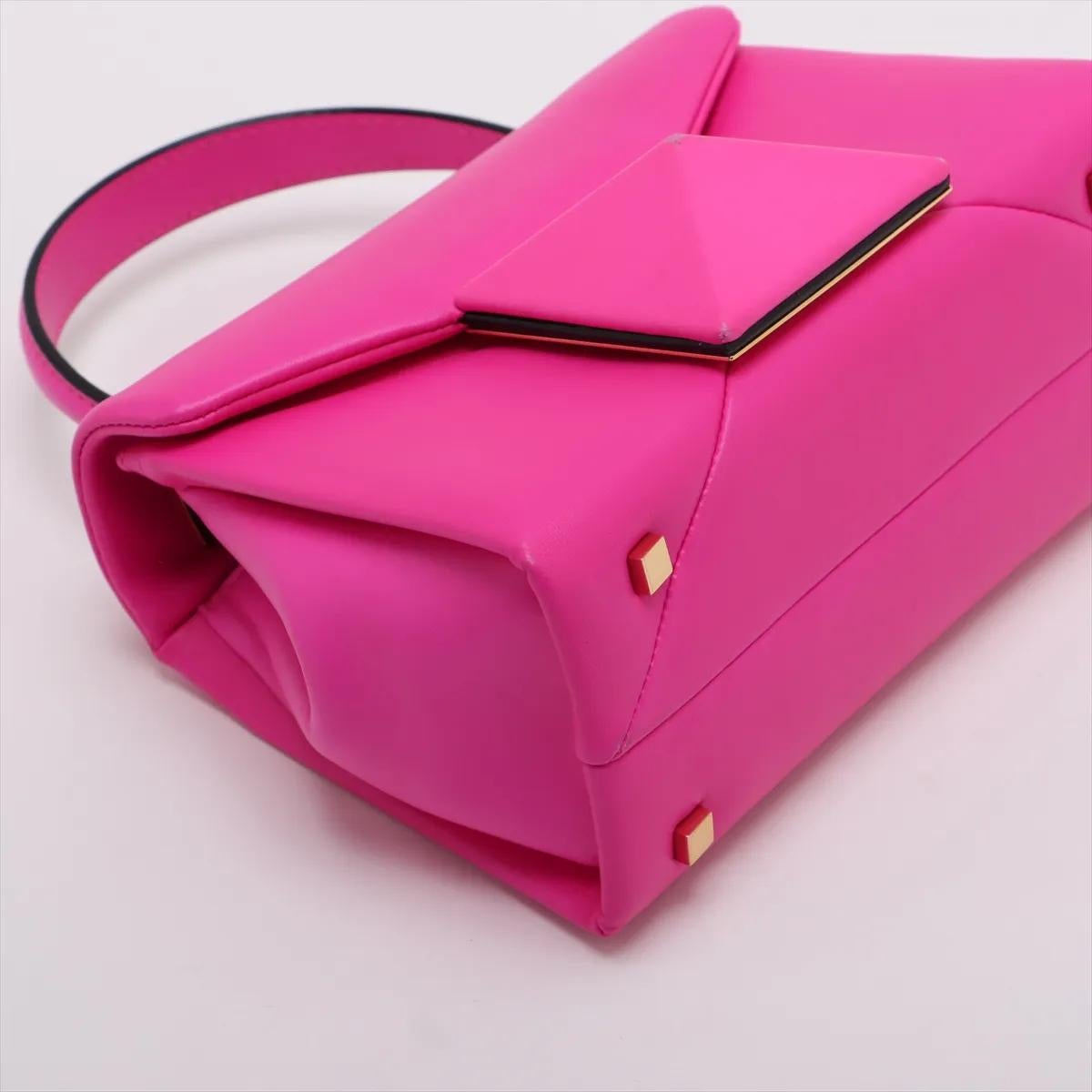 Valentino Garavani - Sac à main à deux volets à un seul clou - Rose en vente 1