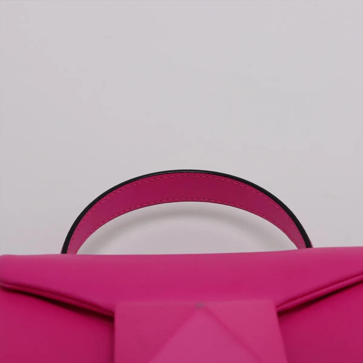 Valentino Garavani - Sac à main à deux volets à un seul clou - Rose en vente 3