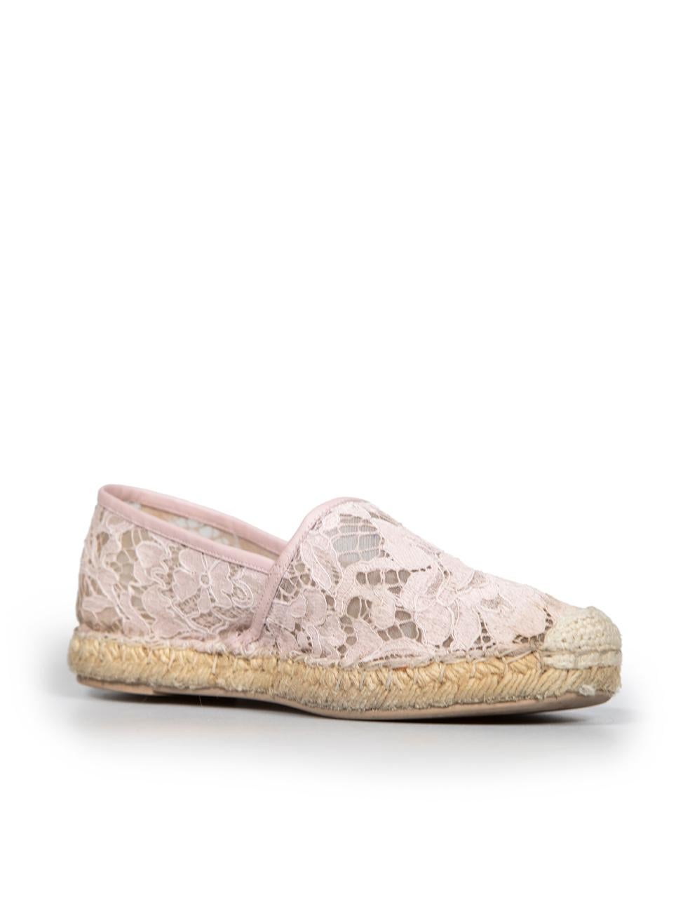 CONDITION is Good. Minor wear to shoes is evident. Light wear to overall lace where discolouration is evident especially to the front toe and rear heel on this used Valentino designer resale item.
 
 Details
 Pink
 Lace
 Espadrilles
 Flat
 Round
