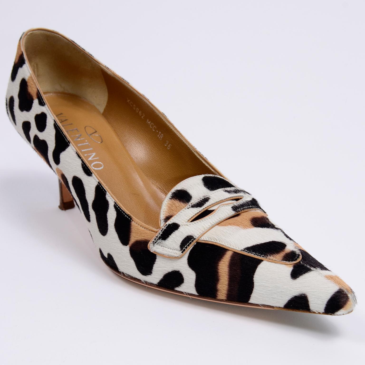 Women's Valentino Garavani Pony Fur Leopard Print Penny Loafer Style Wood Heel Pumps  For Sale
