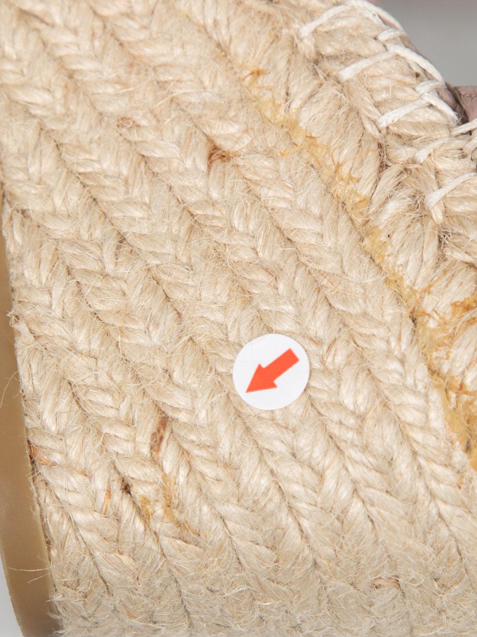 Valentino Garavani Chaussures à talons compensés Rockstud en cuir violet Taille IT 37 en vente 1