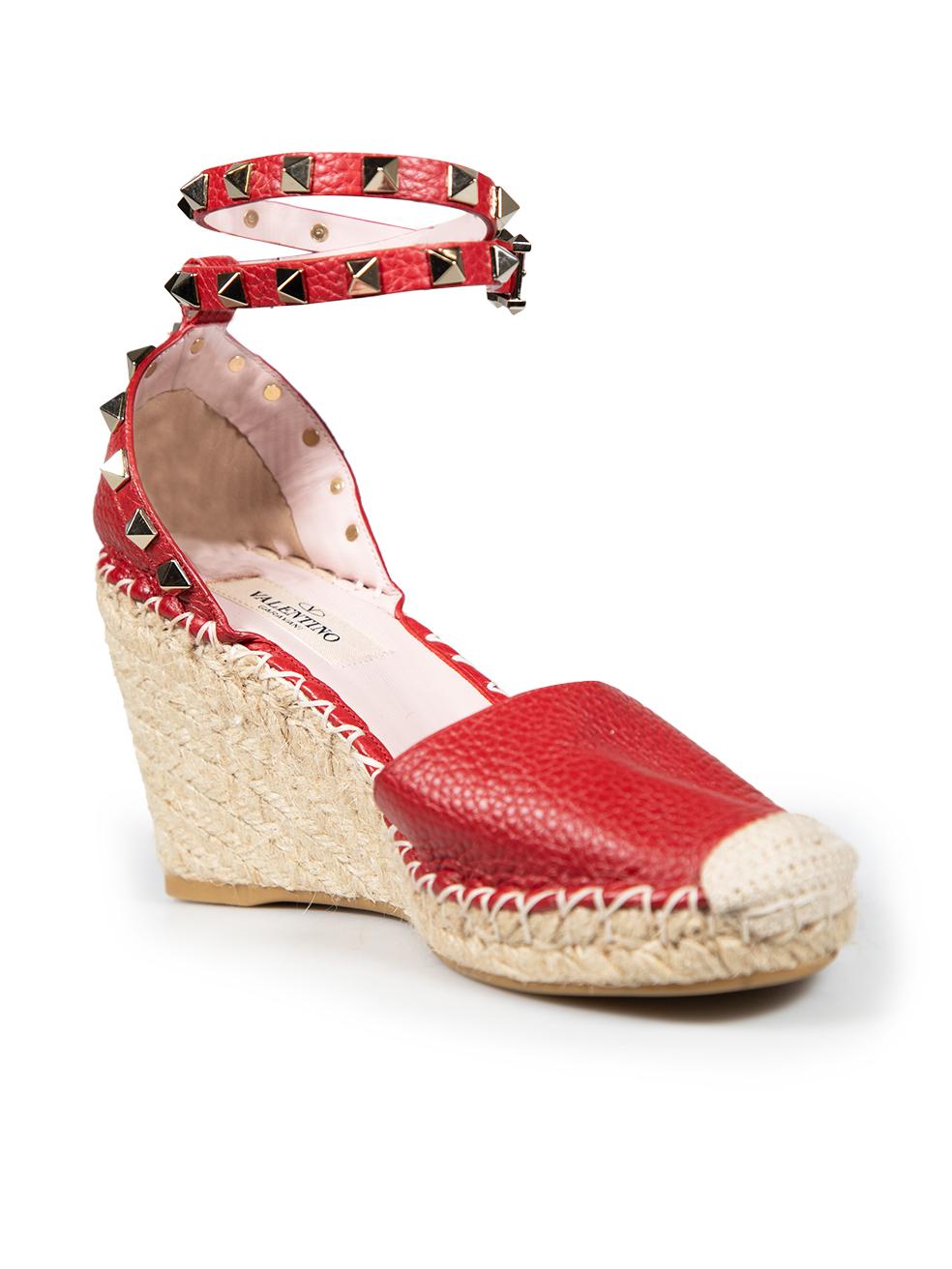 CONDITION is Very good. Hardly any visible wear to the shoes is evident on this used Valentino Garavani designer resale item.
  
  Details
  
  
  Model: Rockstud
  
  Red 
  
  Leather 
  
  Espadrilles
  
  Round toe
  
  Ankle wrap 
  
  Ankle
