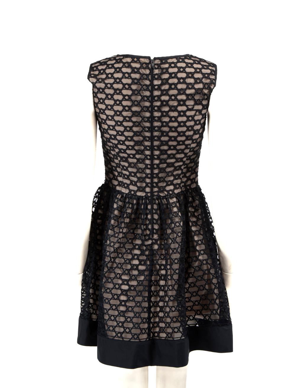 Noir Valentino Garavani rouge Valentino mini-robe noire taille S en vente