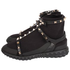 Valentino Garavani Rockstud Body-Tech Sock Sneaker - black