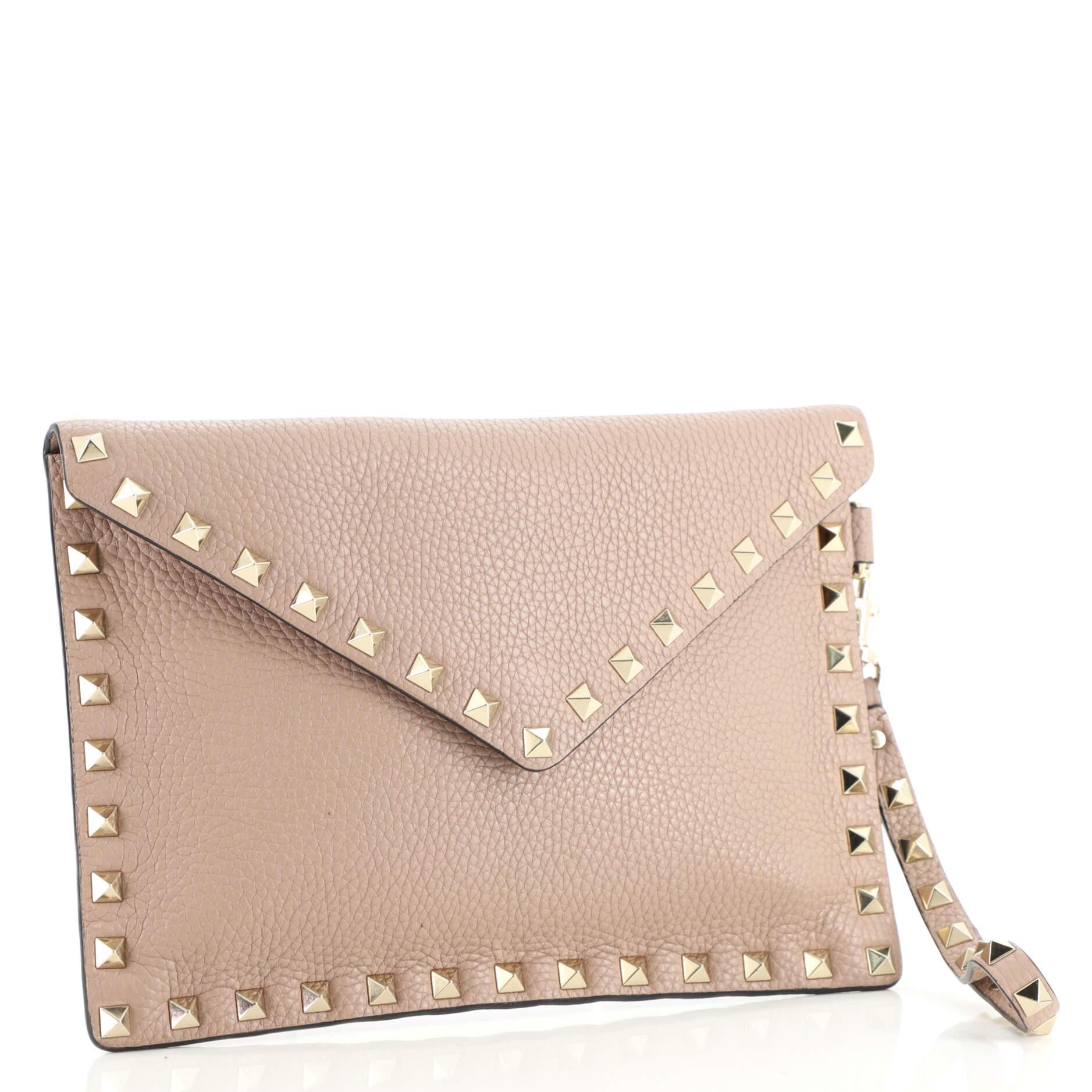 Valentino Garavani Rockstud Envelope Wristlet Clutch Leather Small In Fair Condition In NY, NY