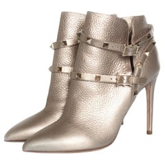 Valentino Garavani, Rockstud leather ankle boots in metallic leather