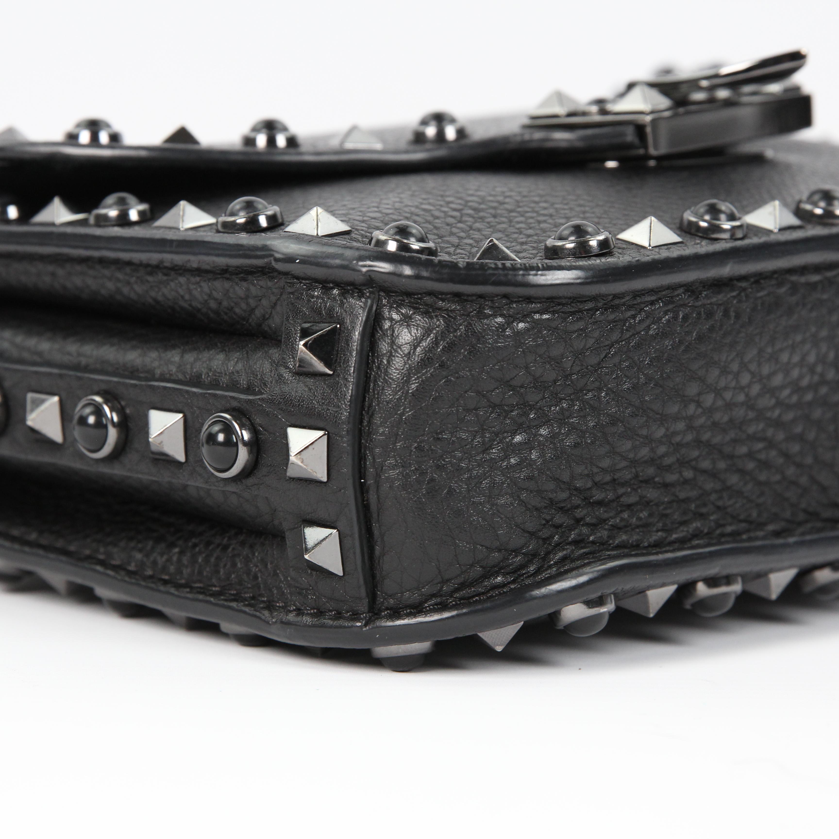 Valentino Garavani Rockstud leather crossbody bag For Sale 9