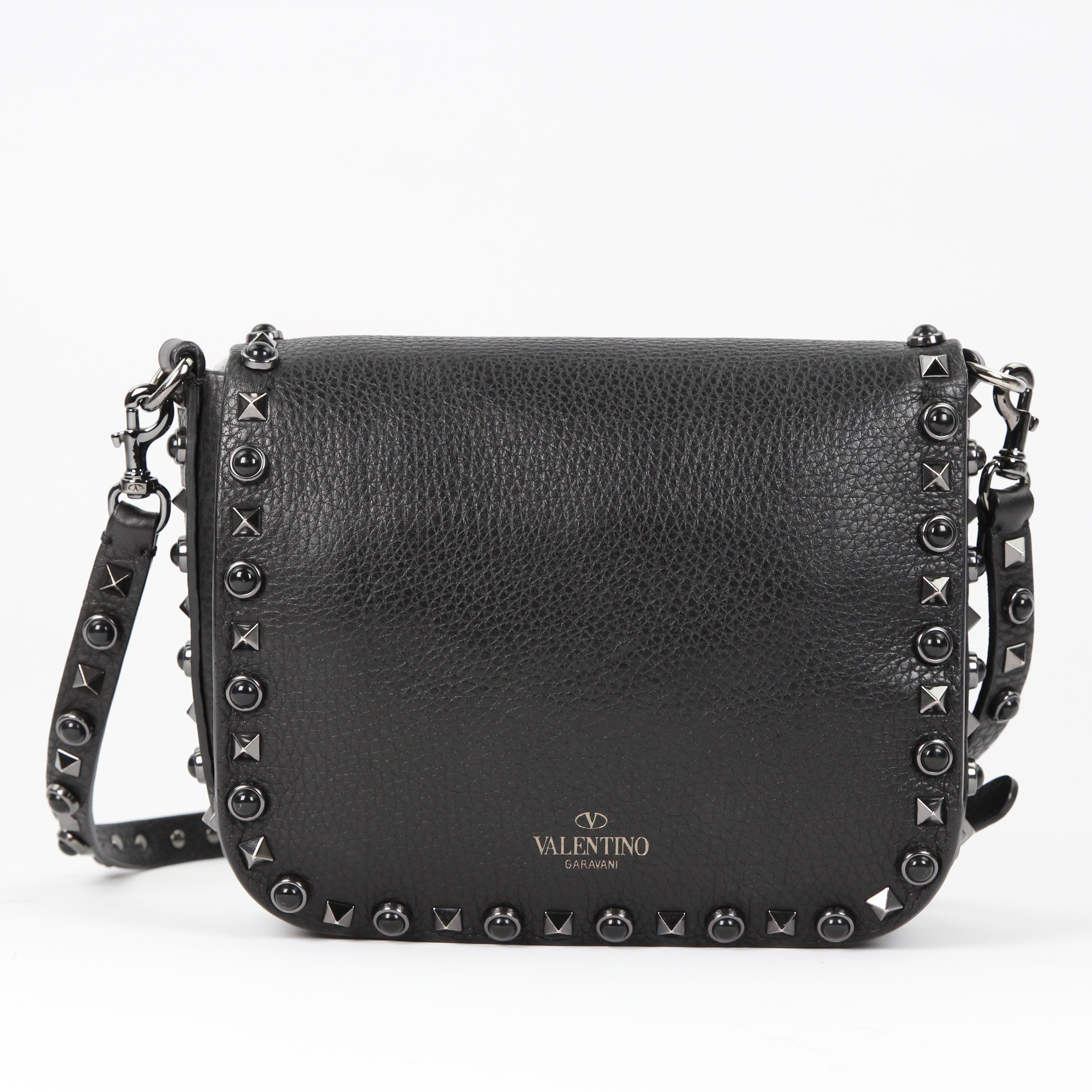Valentino Garavani Rockstud leather crossbody bag For Sale 2