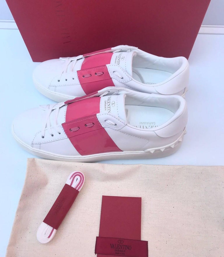 Valentino Garavani Rockstud Sneakers in White and Pink Leather 2018 Size 38  For Sale at 1stDibs | valentino rockstud sneakers white