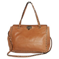 Valentino Garavani, tote Rockstud in cammello