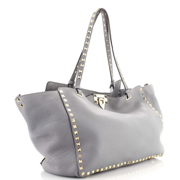 Valentino Garavani Rockstud Tote Pebbled Leather Medium For Sale at 1stDibs