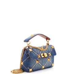 Valentino Garavani Roman Stud Flap Bag denim matelassé Moyen