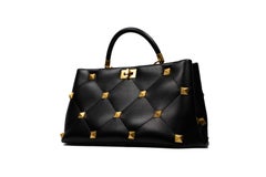Valentino Garavani Roman Stud Large Black