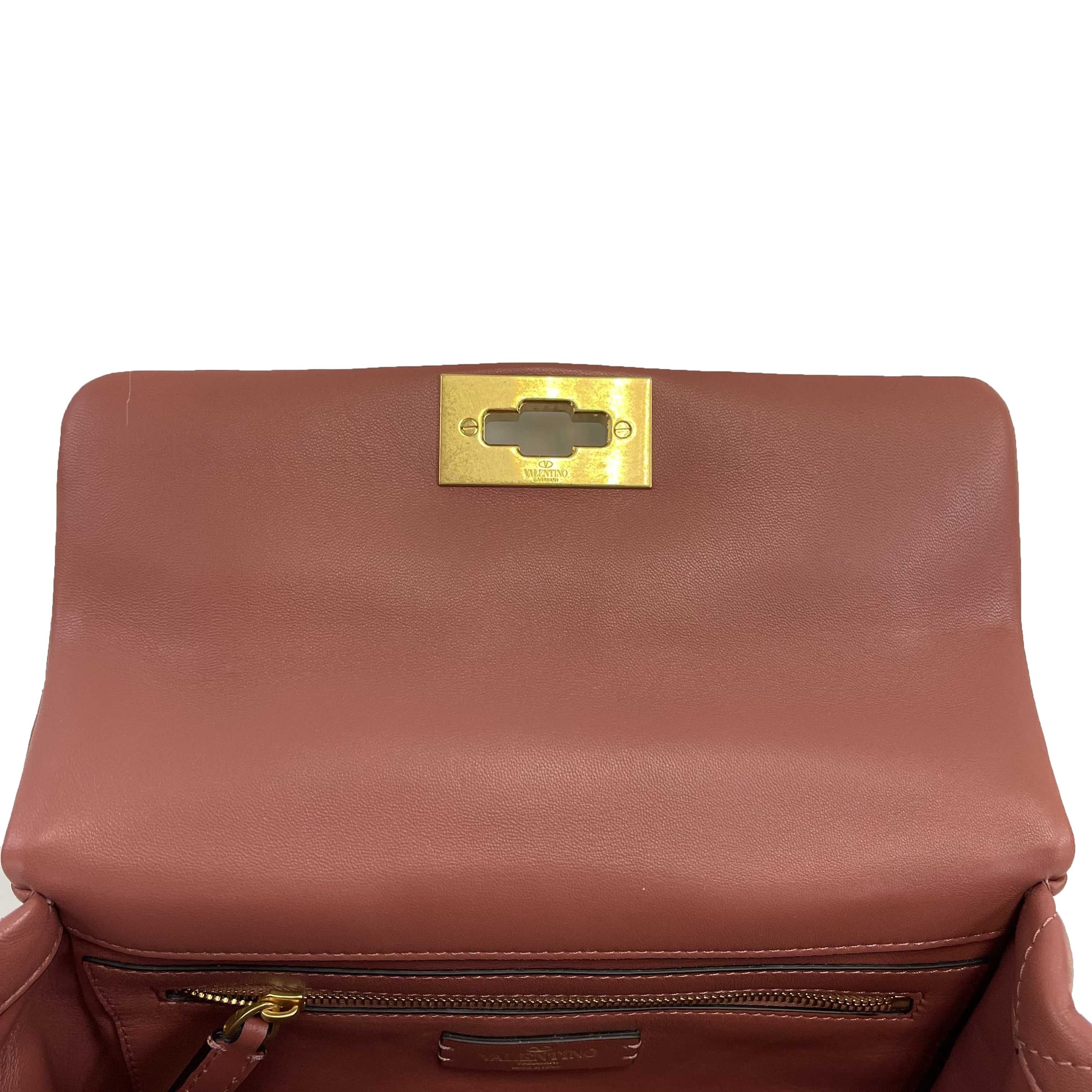 Brown Valentino Garavani Roman Stud Medium Quilted - Ginger - Top Handle Shoulder Bag For Sale