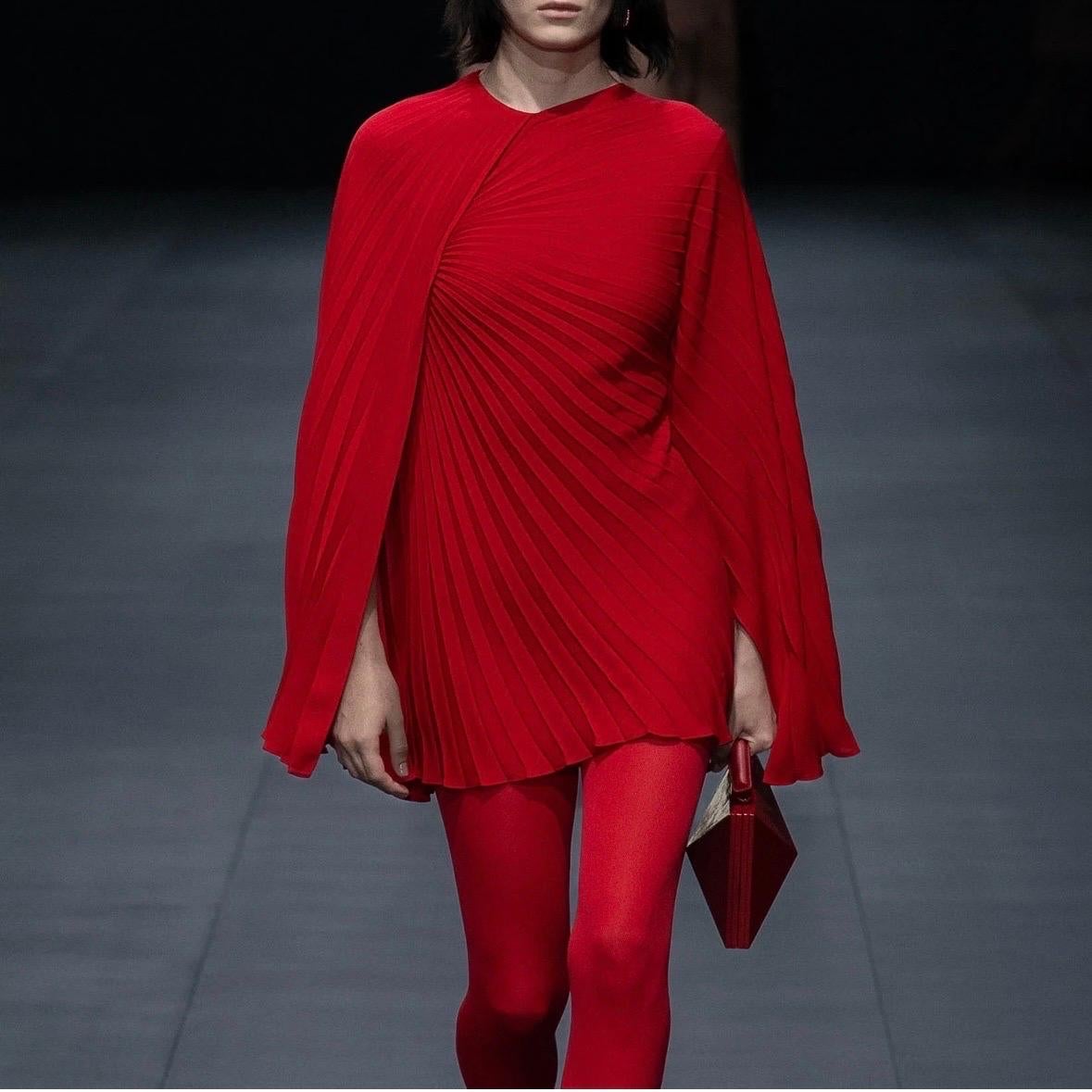 Valentino Garavani Silk-Georgette Cape-Effect Bodysuit Mini Dress Spring2023 For Sale 4