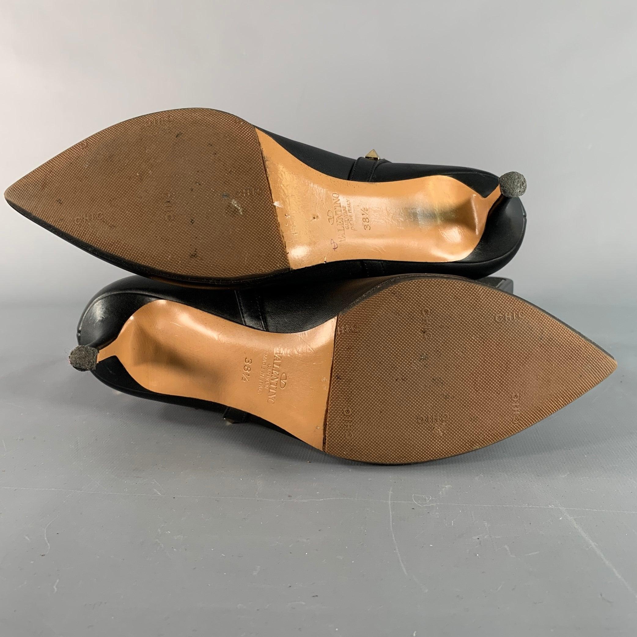 VALENTINO GARAVANI Größe 8.5 Schwarz Leder Rockstud Pointed Toe Stiletto Booties im Angebot 2