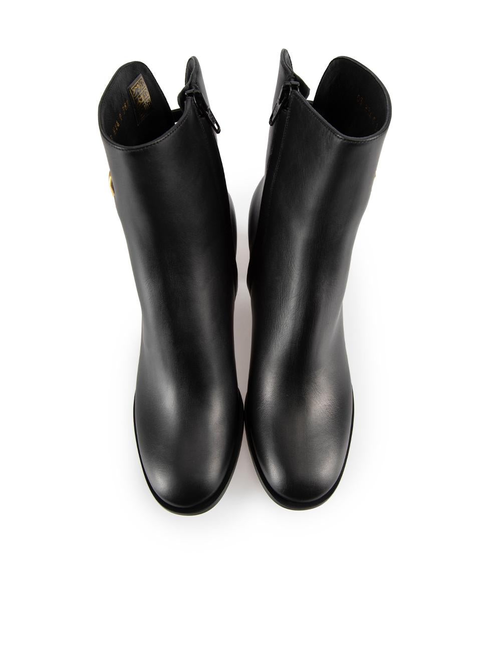Women's Valentino Garavani SS24 Black Leather V-Logo Ankle Boots Size SML