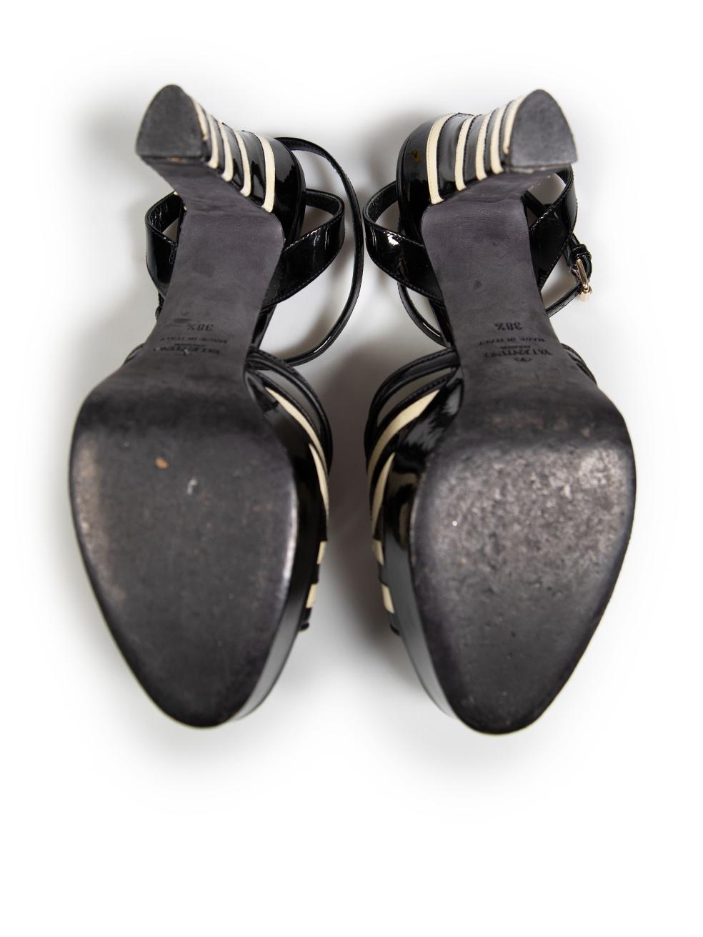 Valentino Garavani Striped Detail Platform Heels Size IT 38.5 In Good Condition In London, GB