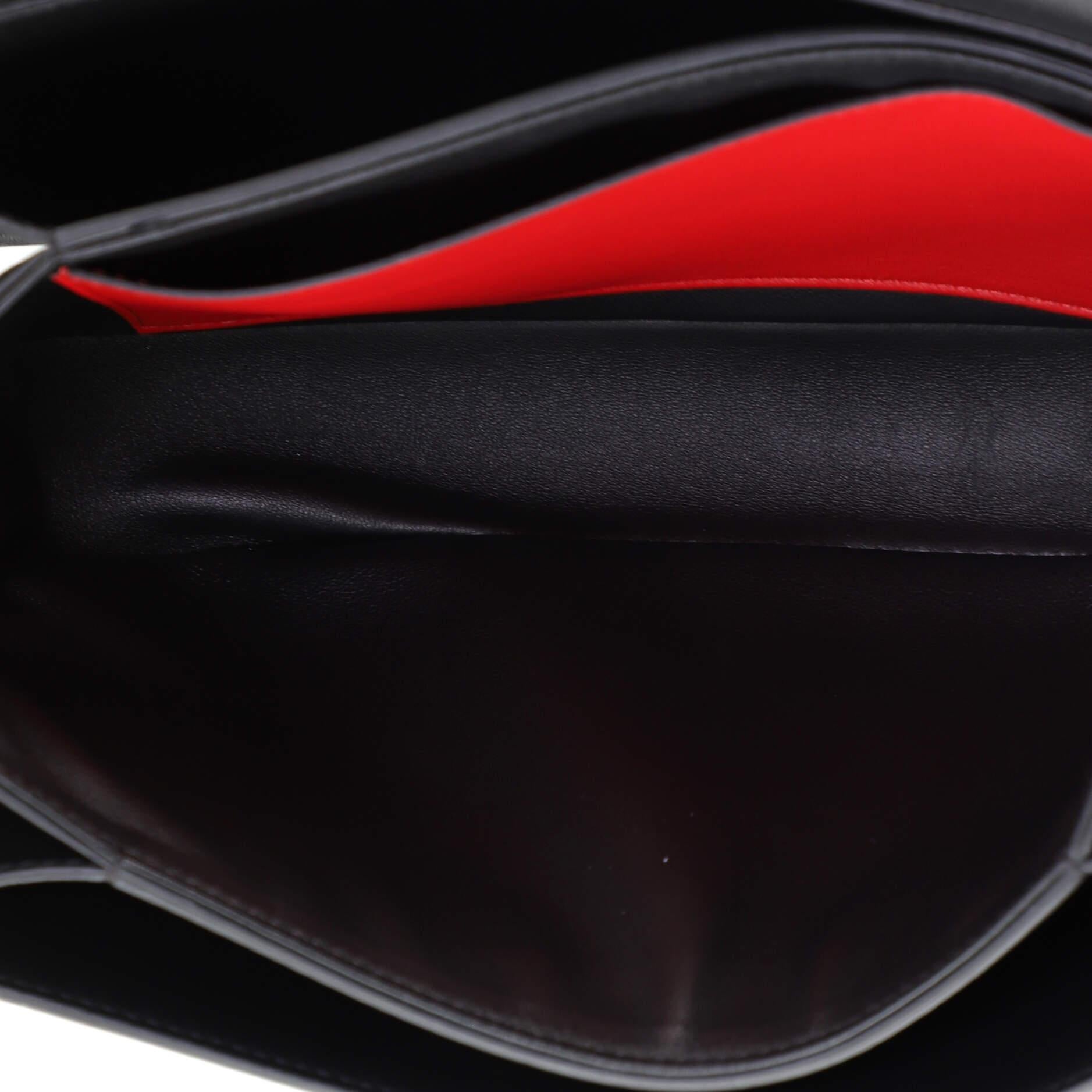 Valentino Garavani Supervee Crossbody Bag Leather Medium 1