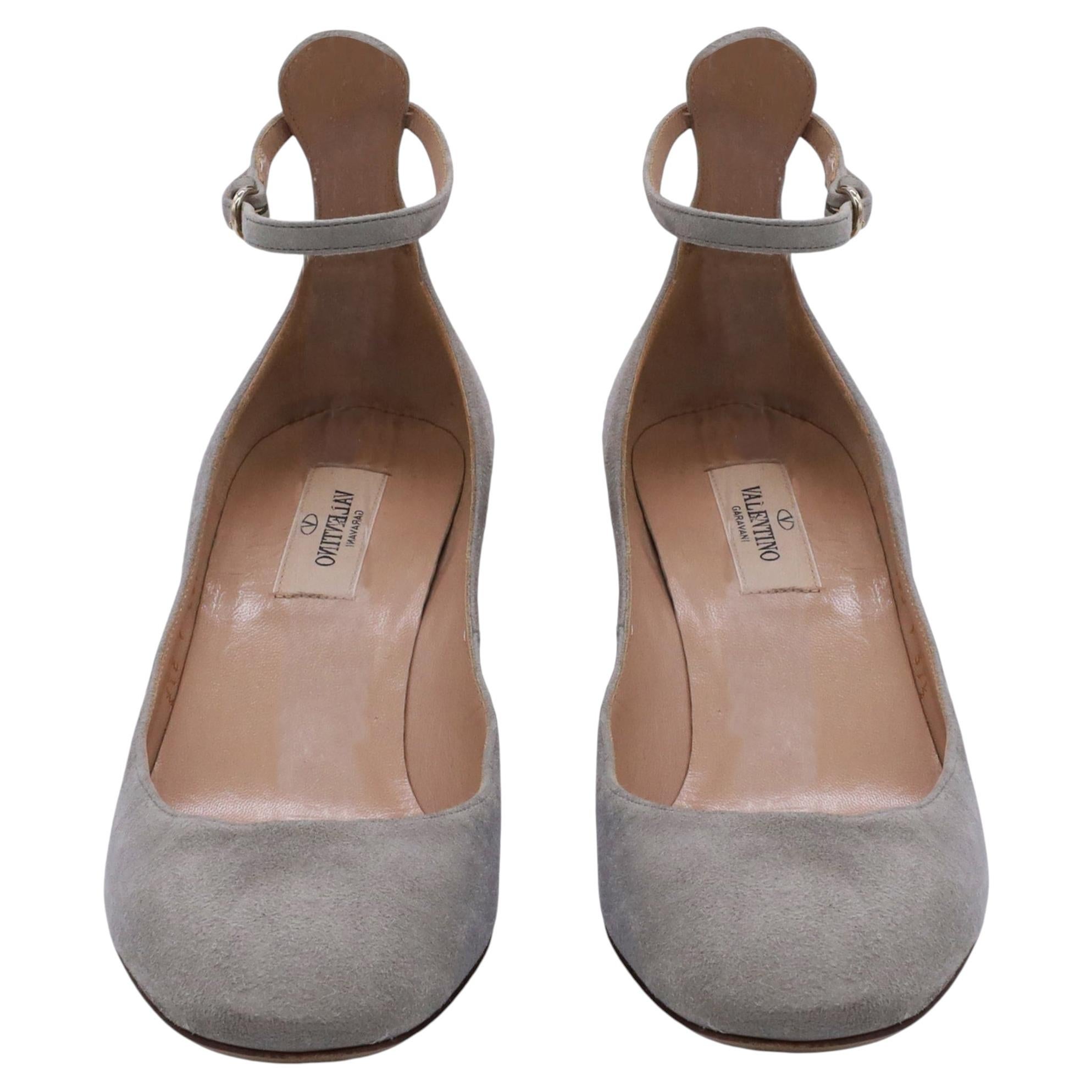 Pre-owned Valentino Garavani Tan-go Mary Jane Pumps In Grey Suede In Gray