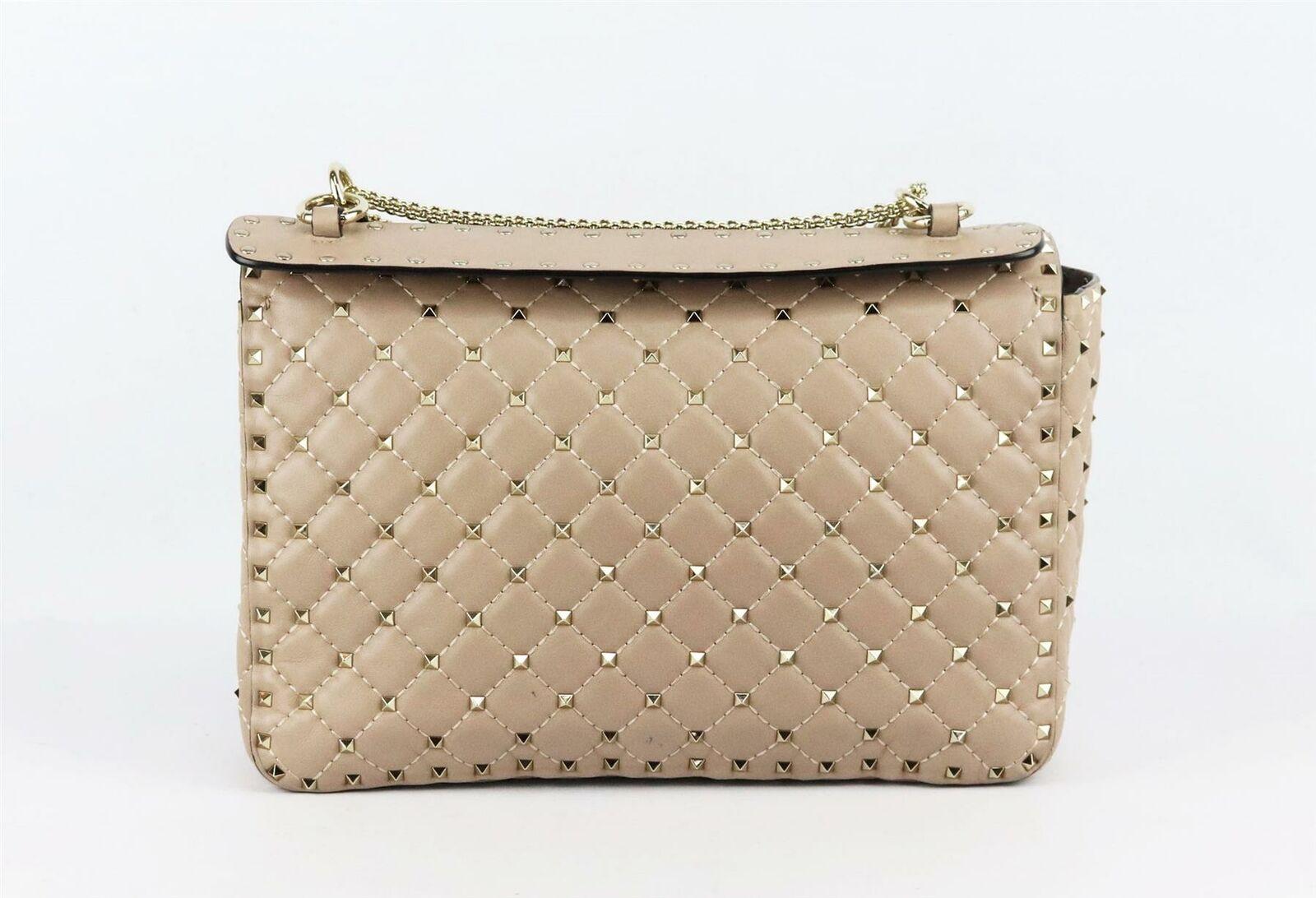 Beige Valentino Garavani The Rockstud Spike Large Quilted Leather Shoulder Bag