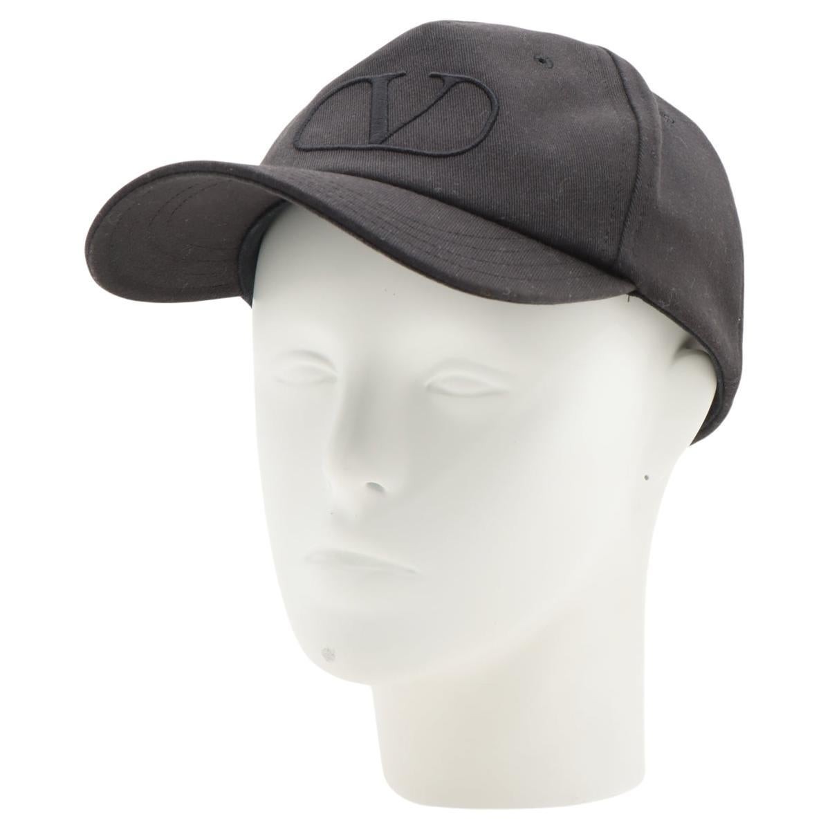 Gorra Valentino Garavani V Logo Negro en venta