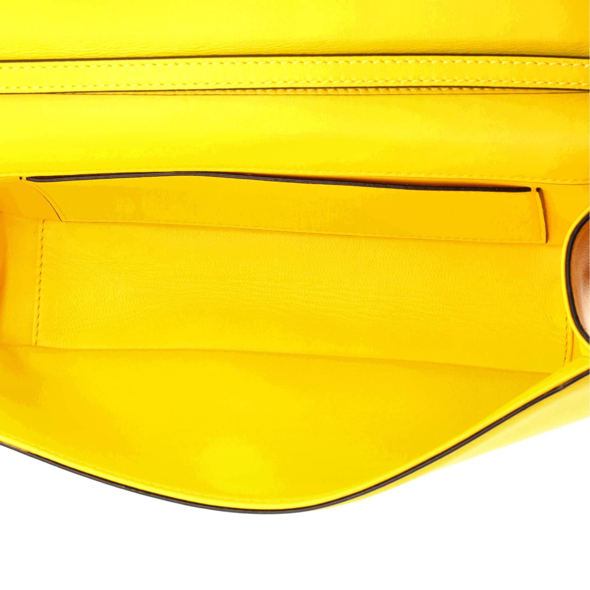 Valentino Garavani VLogo Loco Flap Shoulder Bag Leather Medium In Good Condition For Sale In NY, NY