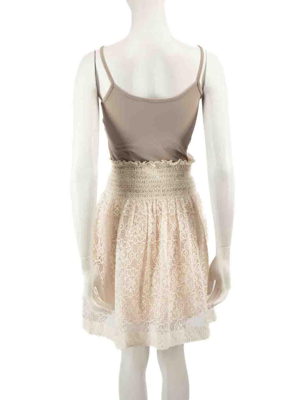 Valentino Garavani White Lace Mini Skirt Size S In Excellent Condition In London, GB
