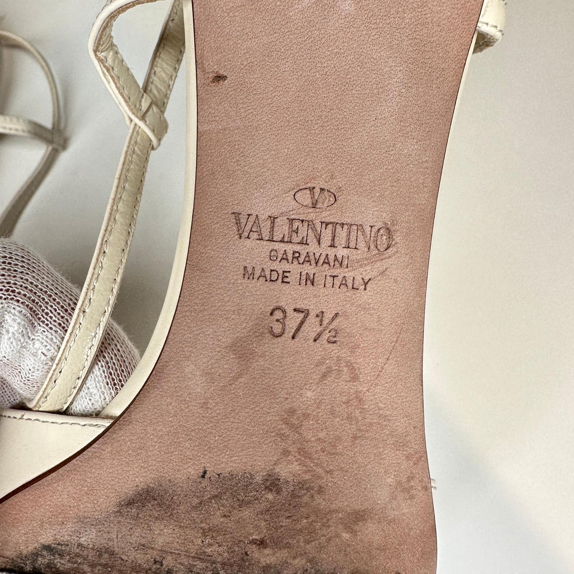 Valentino Garavani White Vlogo Cabochon Kitten Heels (EU 37.5) 4