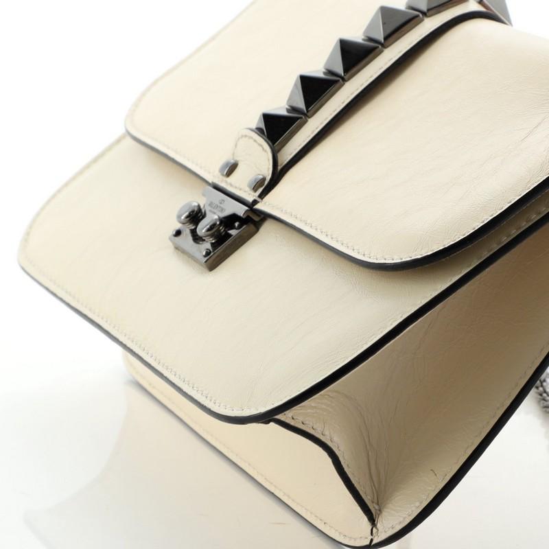 Valentino Glam Lock Shoulder Bag Leather Medium  1