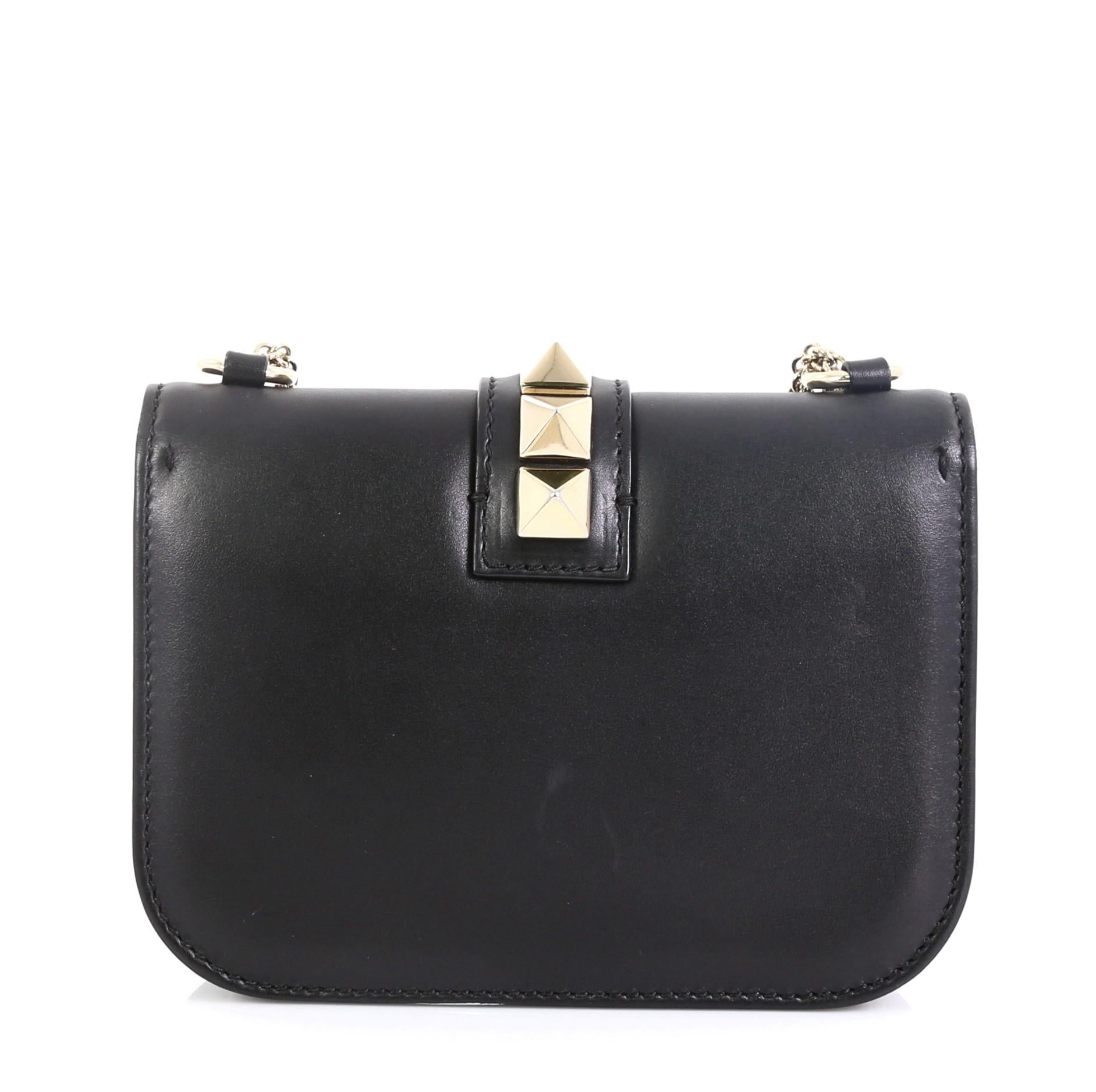 Valentino Glam Lock Shoulder Bag Leather Small In Good Condition In NY, NY